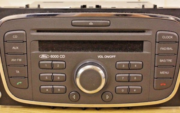 Ford V-series (6000 CD) car radio